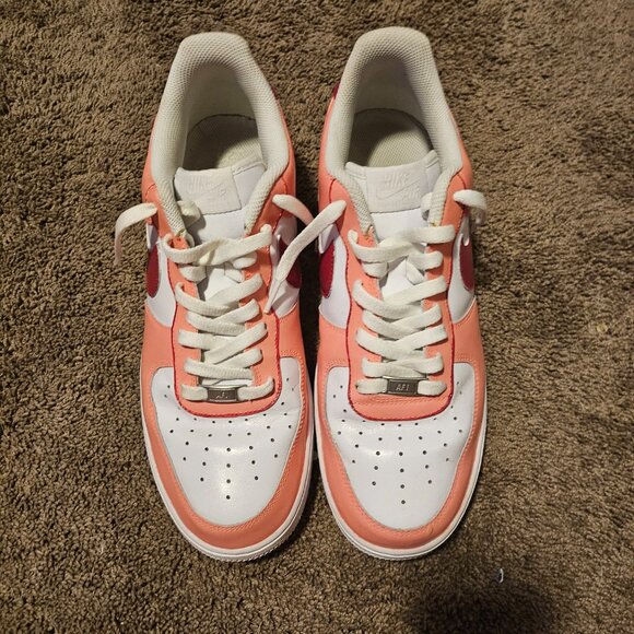 Custom painted AF1 - Picture 2 of 7